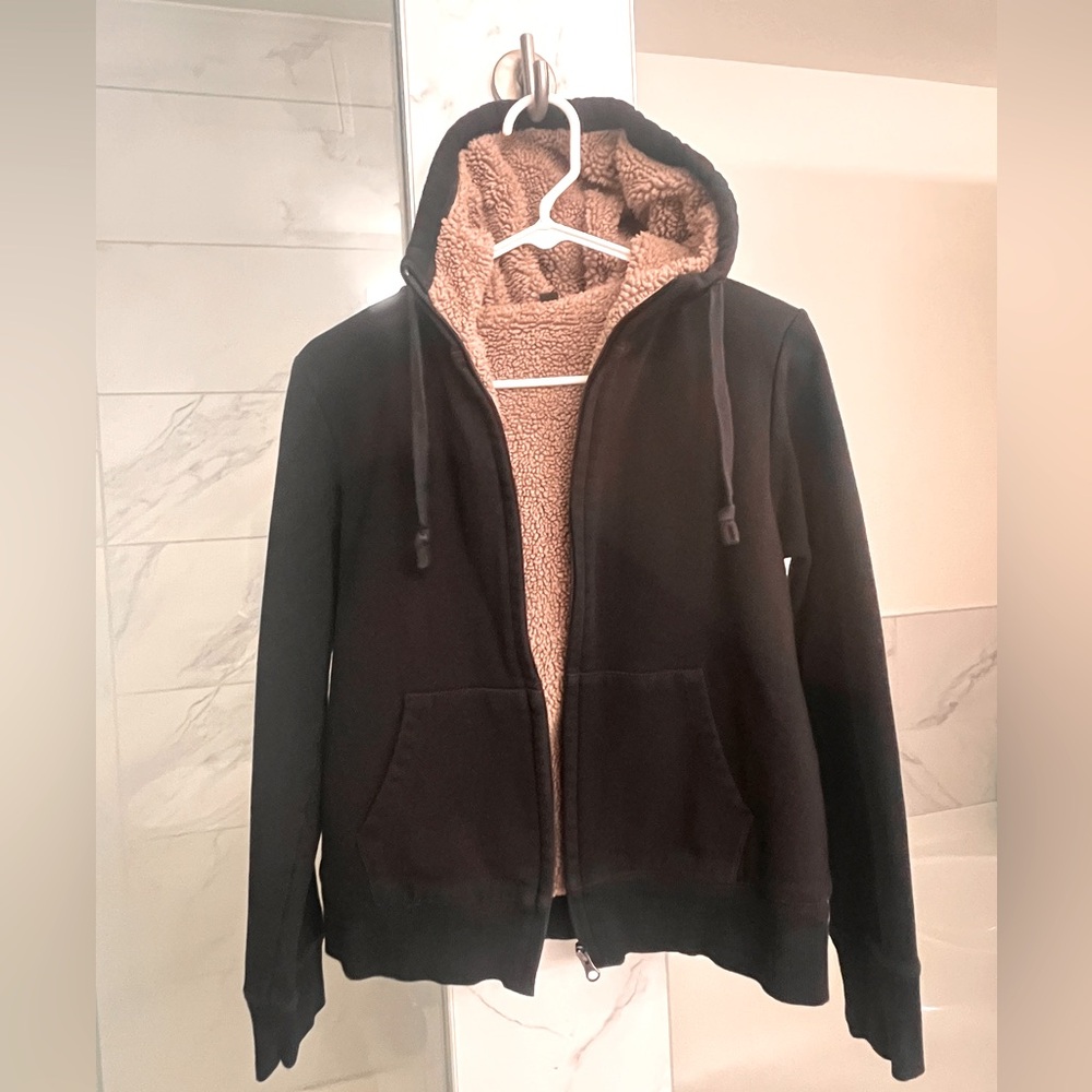 UNIQLO Zip Up Hoodie Jacket with Sherpa Lining